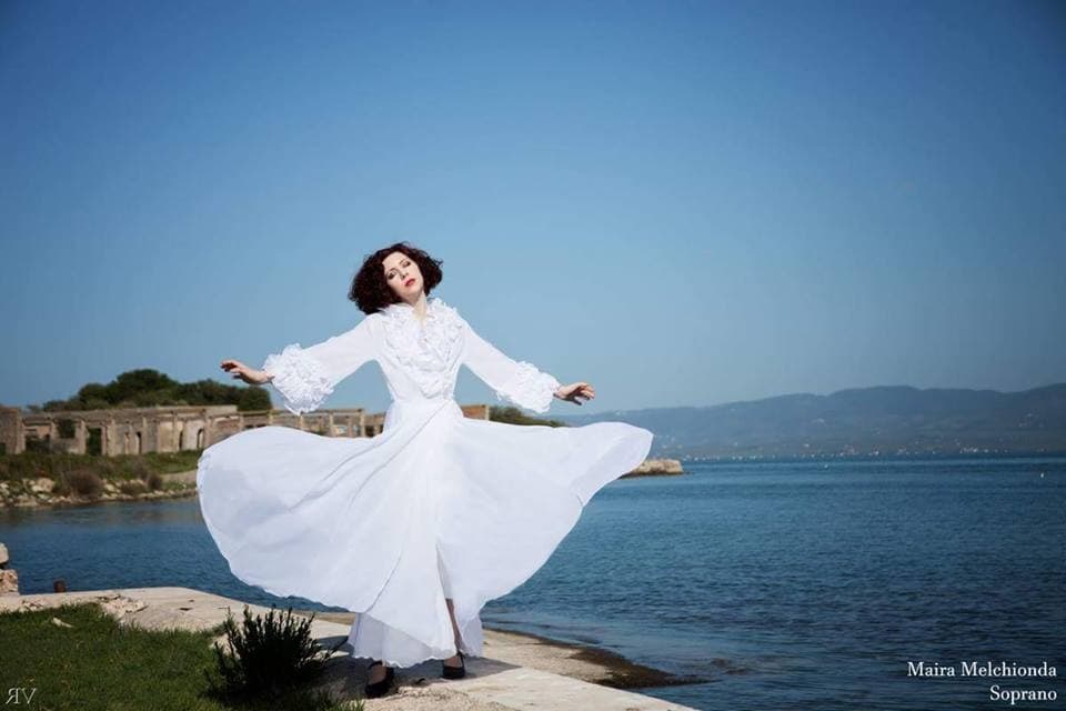 Maira Melchionda Soprano at the Mediterranean coast